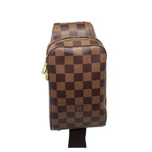 Louis Vuitton Damier Jeronimos Crossbody Bag. Pre Owned, Excellent Condition